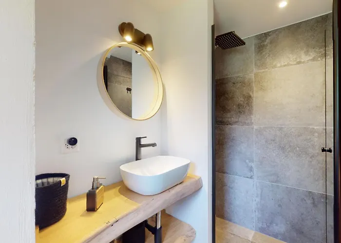 Arnold Cocooning & View 12 Personnes Les Masses Chalé *